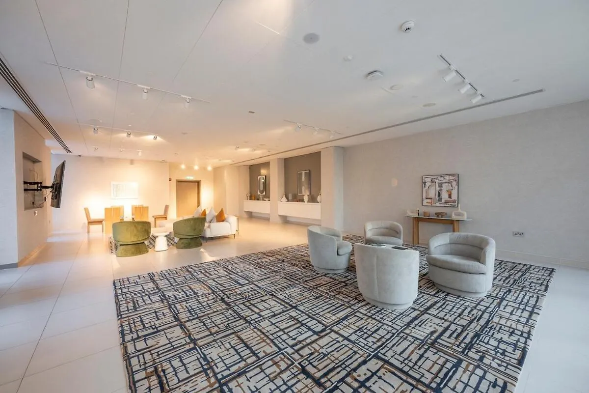 Astonishing 1 Bedroom Apartment In Creek Harbour Dubai Förenade Arabemiraten
