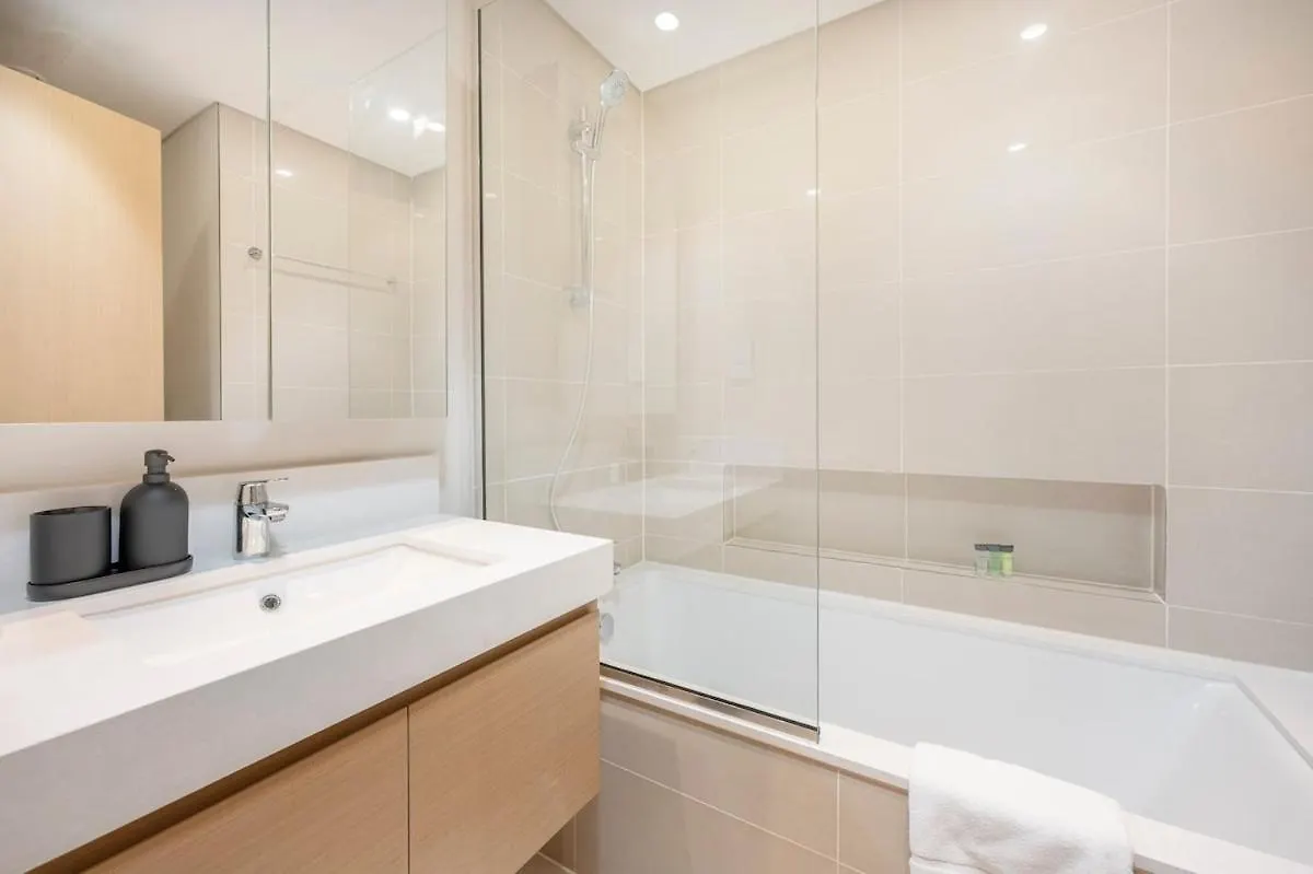 Astonishing 1 Bedroom Apartment In Creek Harbour Dubai 0*,
